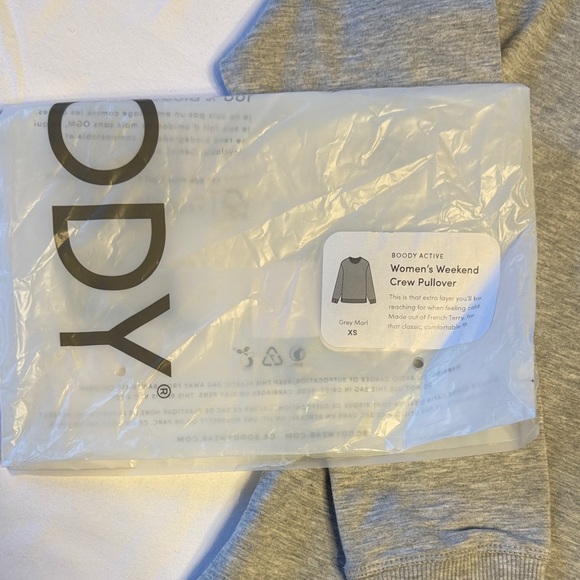 BOODY Women's Weekend Crew Pullover Light Gray Marl Sweatshirt - Picture 6 of 12